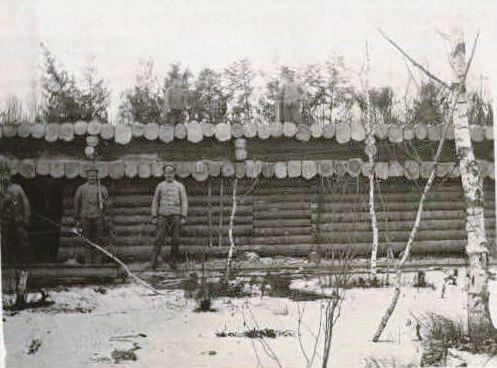 Olaine. Vācu karavīri būvē blindāžu 1916.- 1917.gada ziema-.jpg